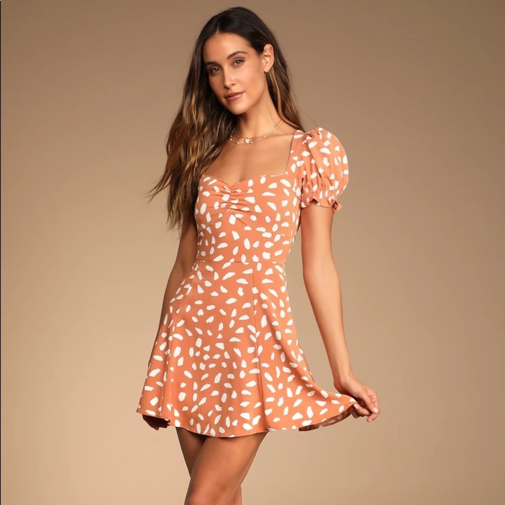 Lulu’s — Oh My Darlin' Orange Print Puff Sleeve Mini Dress